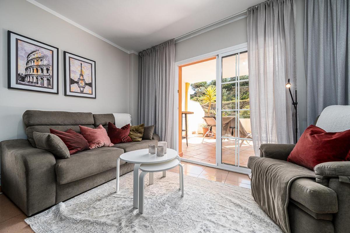 Rubarsal 1E Menyber Apartamento Nerja Exterior foto